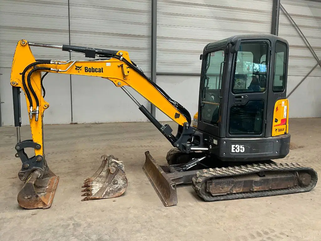 Bobcat E 35