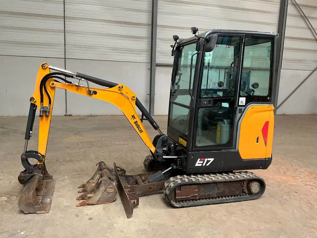 Bobcat E 17