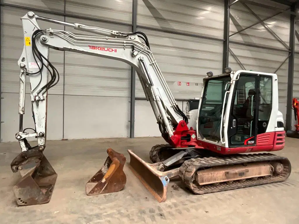 Takeuchi TB 290