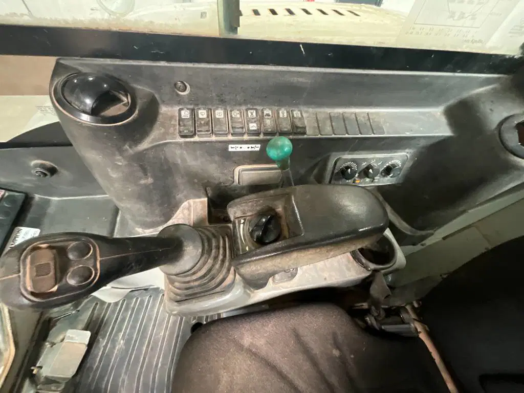 Takeuchi TB 290 – Image 9