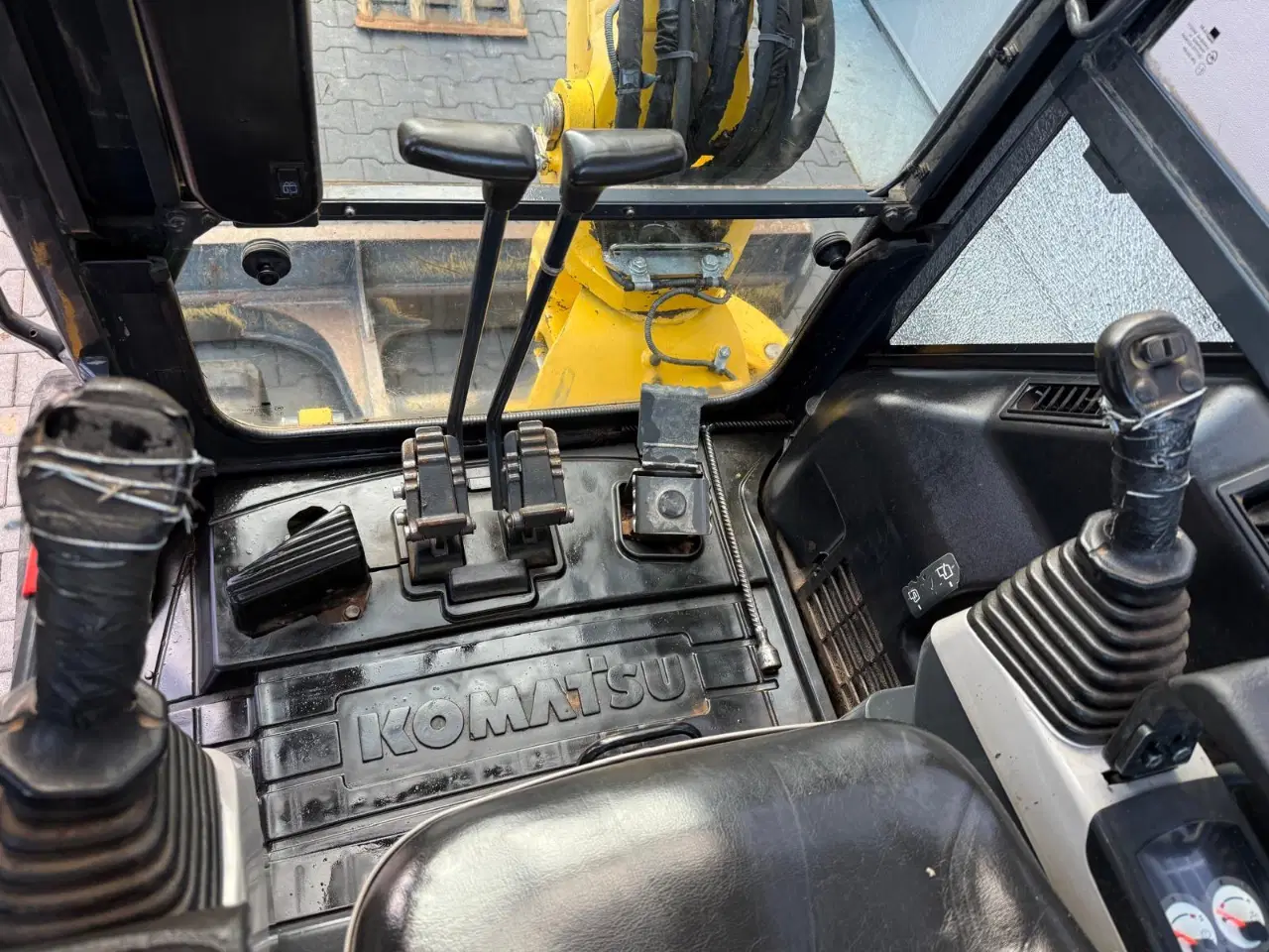 Komatsu PC45MR-3 – Image 16