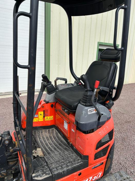 Kubota U17-3 Alpha – Image 8