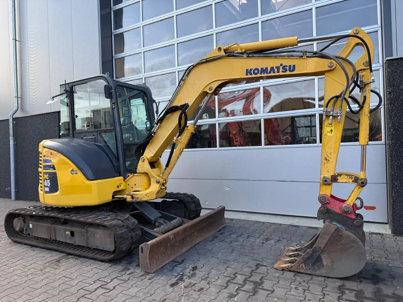 Komatsu PC45MR-3 – Image 18