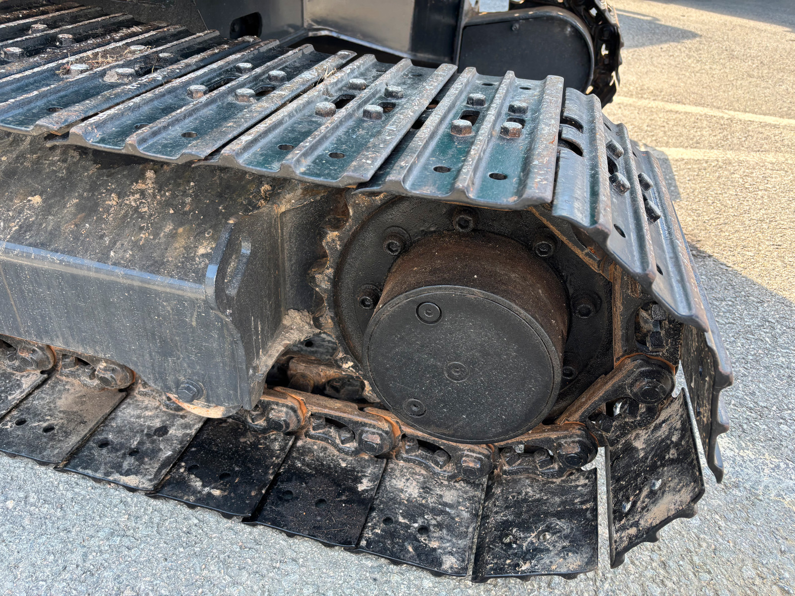 Kubota U30 – Image 6