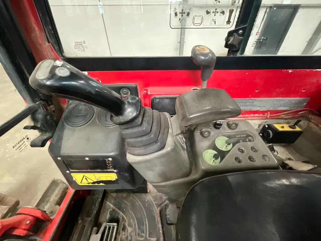Yanmar Vio 25-4 – Image 7