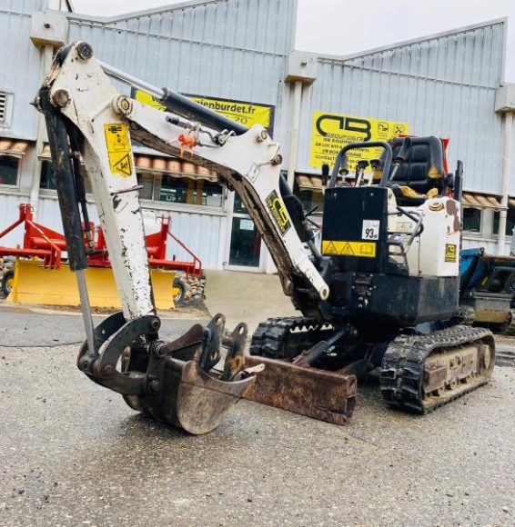 BOBCAT-Micro-pelle-E08-1T-France_38171_2306408293816